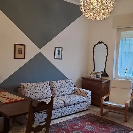 La Casa Di Lucia: Grande Con Balcone Lejlighed